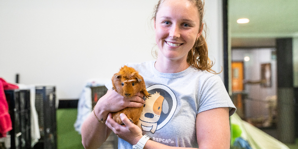 riley day australian sprinter rspca queensland ambassador